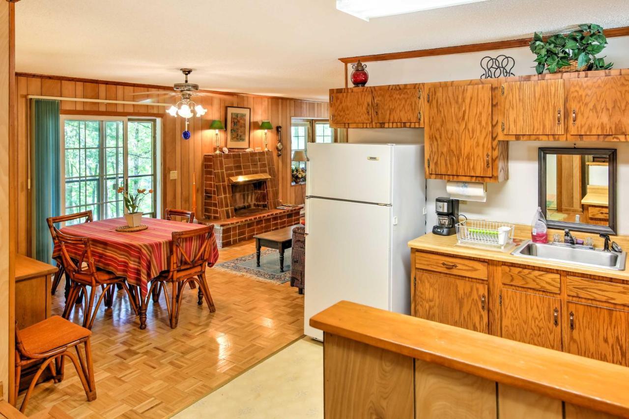 Lakefront Mountain Rest Cottage With Gas Fireplace! Walhalla المظهر الخارجي الصورة